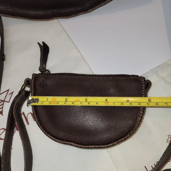 Lyons Leather Co. Espresso Queen Bee Brown Leather Crossbody And Baby Bee - Picture 7 of 12